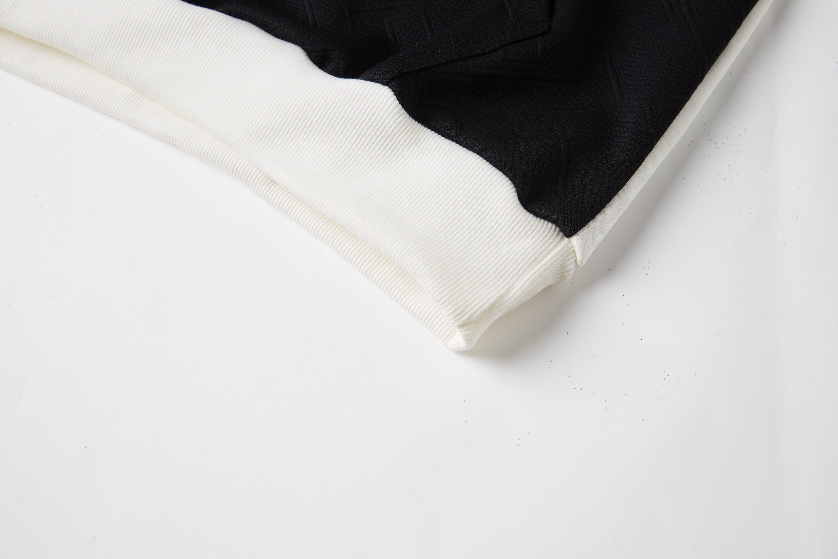 Best Tracksuit - Premium Tracksuits from Boogylondon - Just £19.99! Shop now at Boogy london